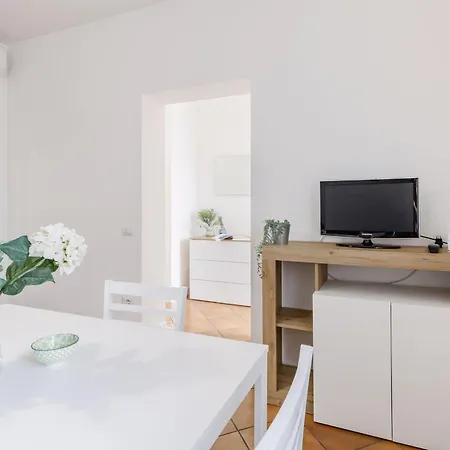 Italian Experience- Cyca * Loreto